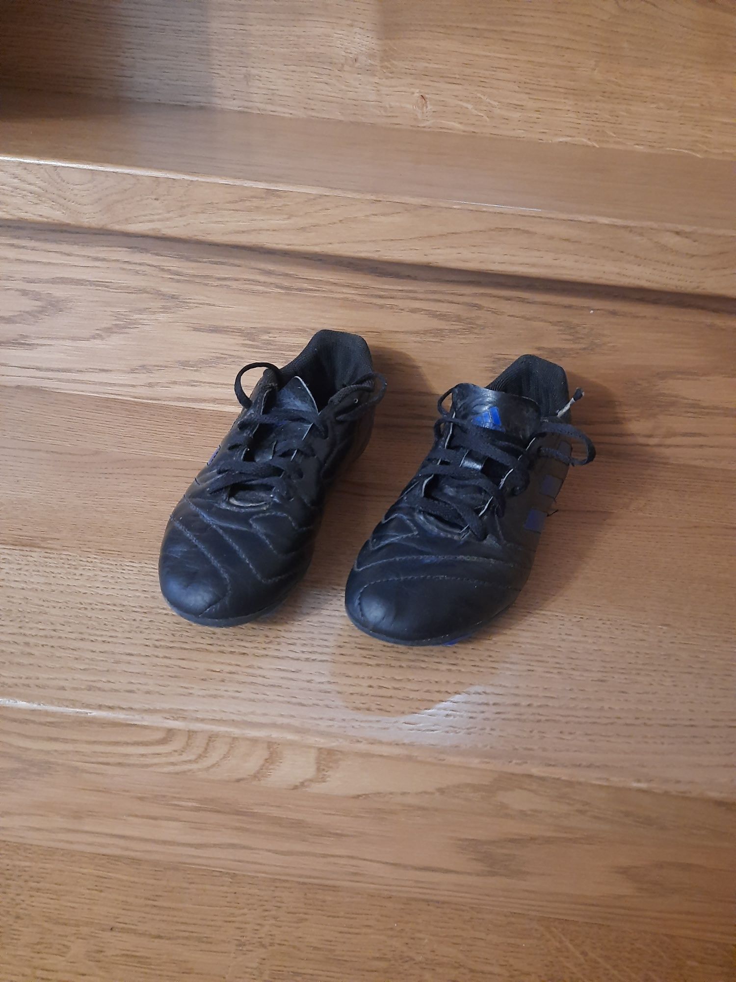 Korki Adidas roz. 35