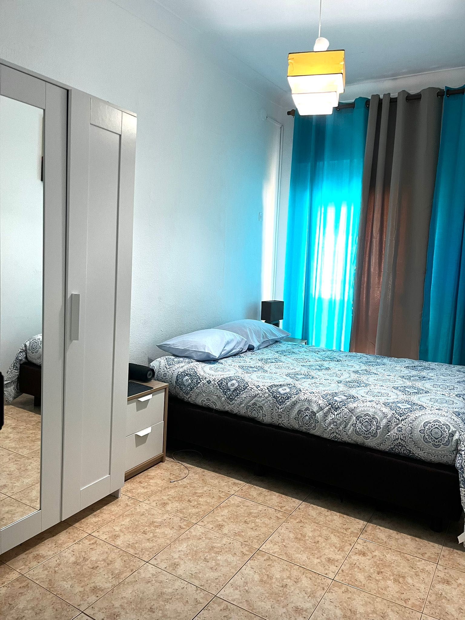 Quarto arrendar para as férias , casal ou para 2 pessoas