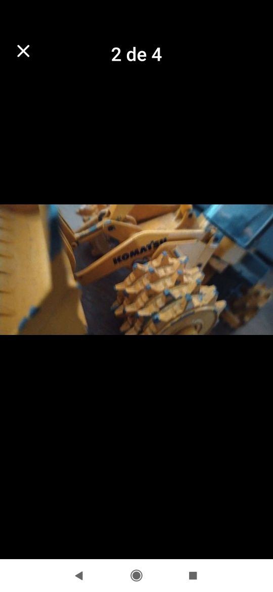 Komatsu collection