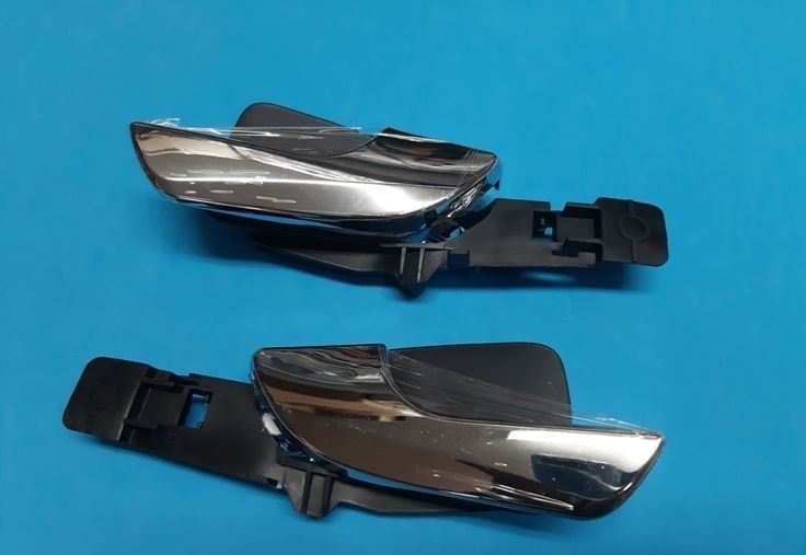 Puxadores interiores Alfa Romeo Giulietta Cromados   NOVOS