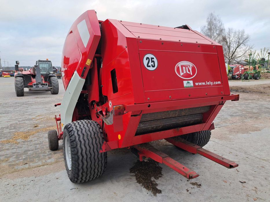 LELY Welger RP 245