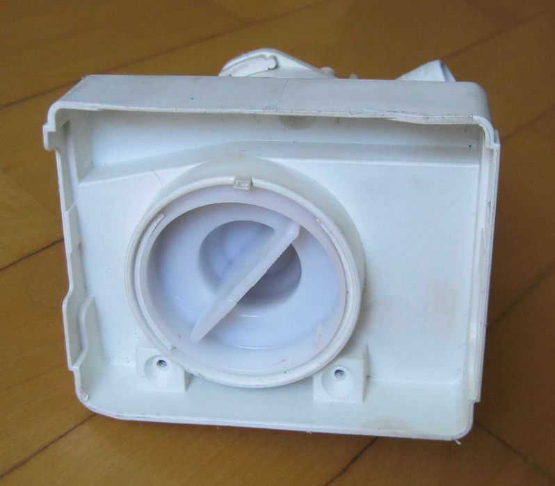 Насос Zanussi пральної машини.