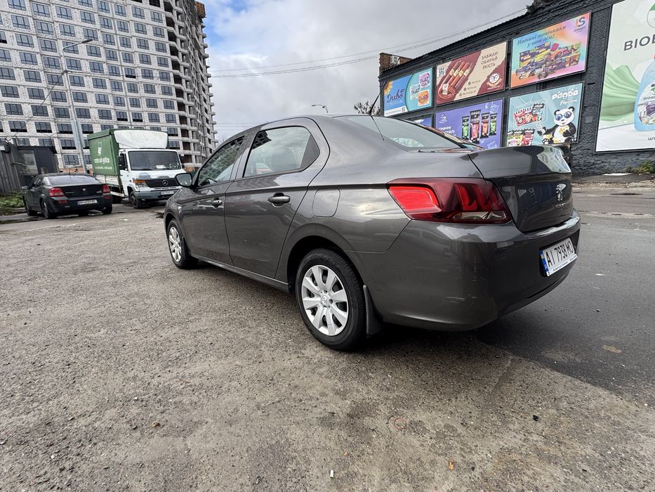 Peugeot 301 офіційний