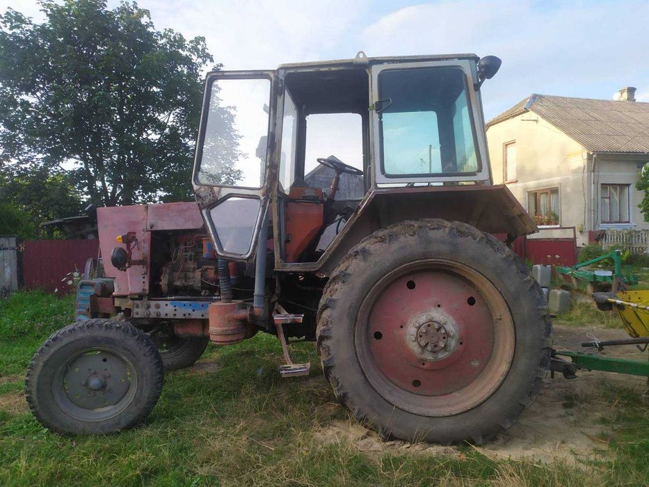 Продається трактор