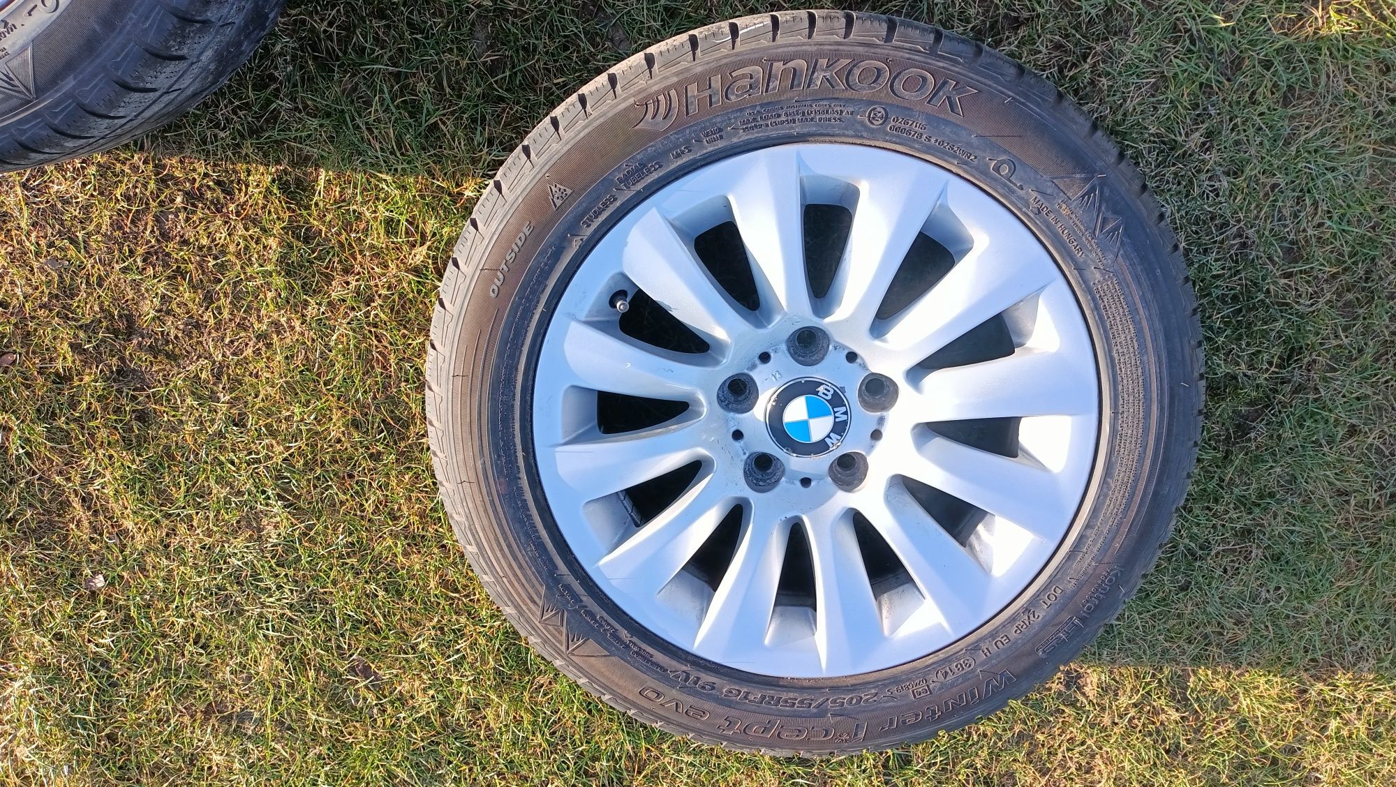 Oryginalne Felgi aluminiowe 16 5x120 et31 is31 BMW  opony gratis