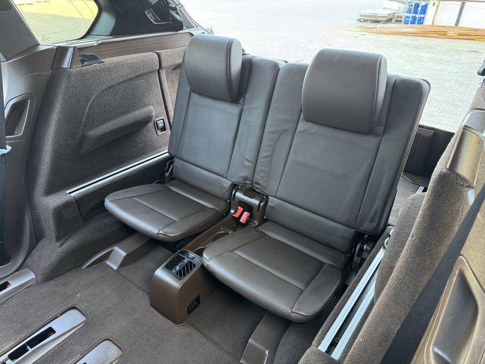 BMW X5 2011r, 7os. 4,0D Polift E70 indywidual