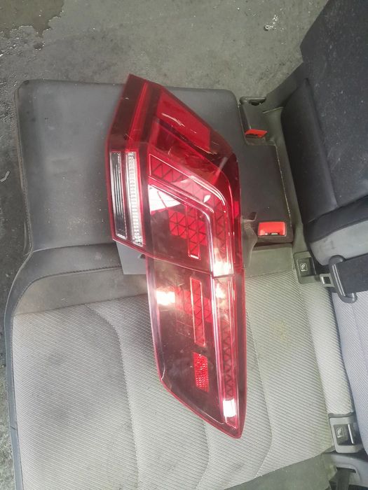 Lampa tylna prawa KOMPLET Volkswagen Tiguan II 2 R-Line przed liftem !!