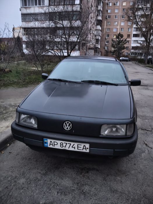 Продам терміново Volkswagen Passat B-3