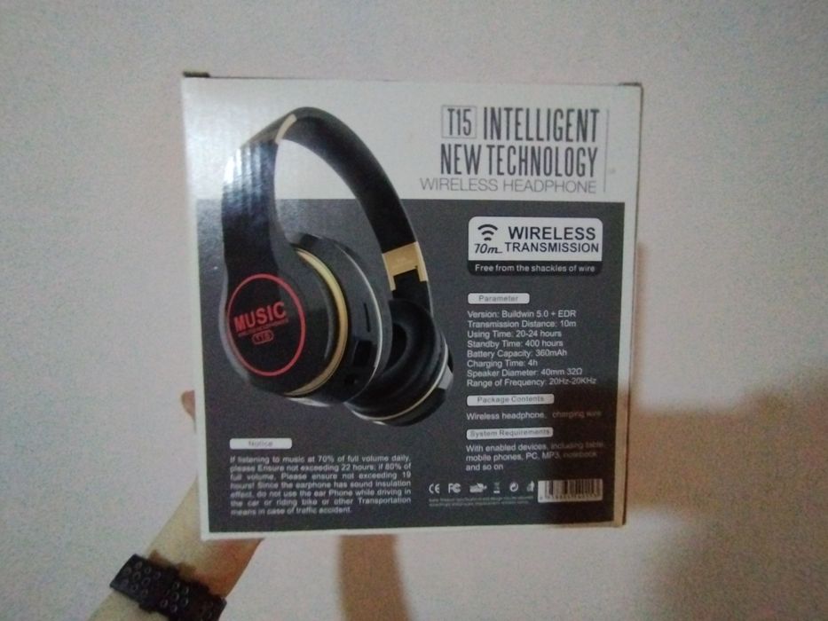 Бездротові навушники t15 — стильні, зручні та універсальні