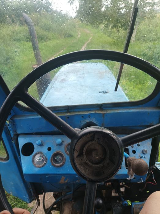 Продаєця т 40 в комплект діскова нова
