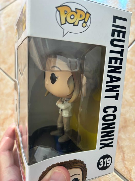 Funko POP Star Wars 319 Lieutenant Connix - Novo, Selado