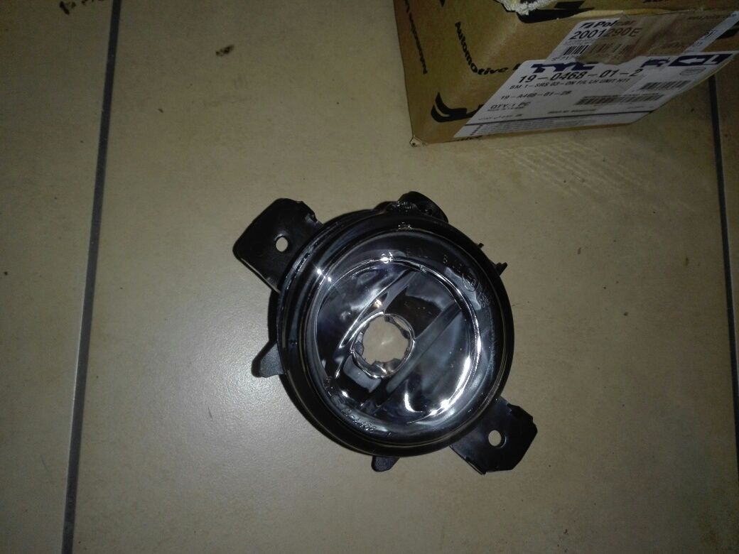 Halogen BMW nowy