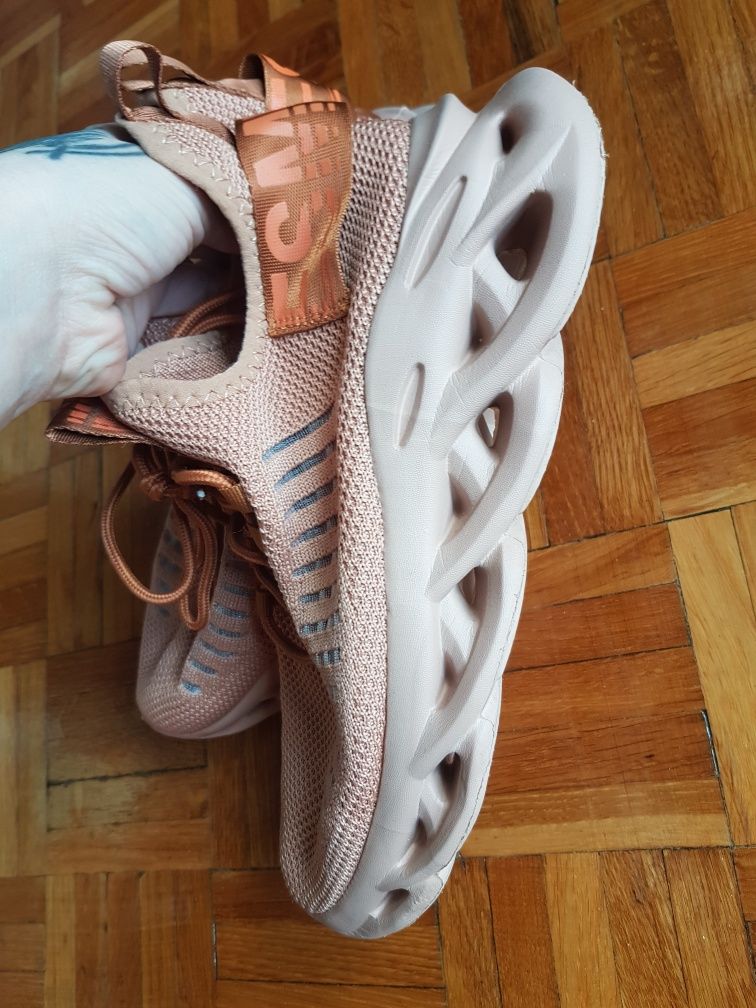 Buty adidasy do biegania chodzenia na siłownię fitness lekkie 41