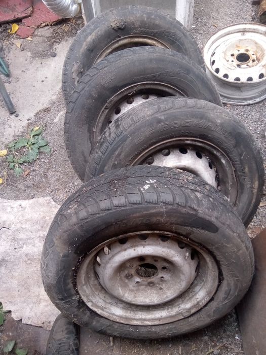 Продам диски ваз газ та нива