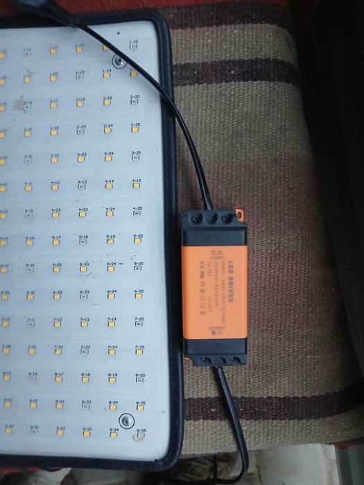 Фітолампи! Все справне'