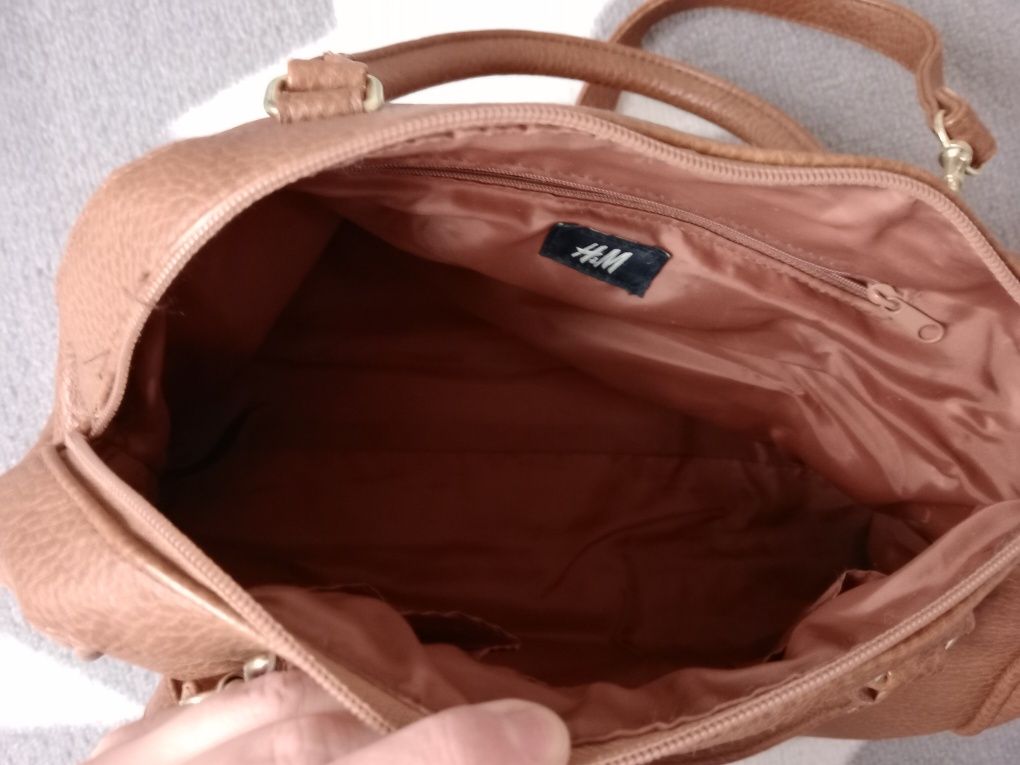 Torebka h&m brązowa kuferek