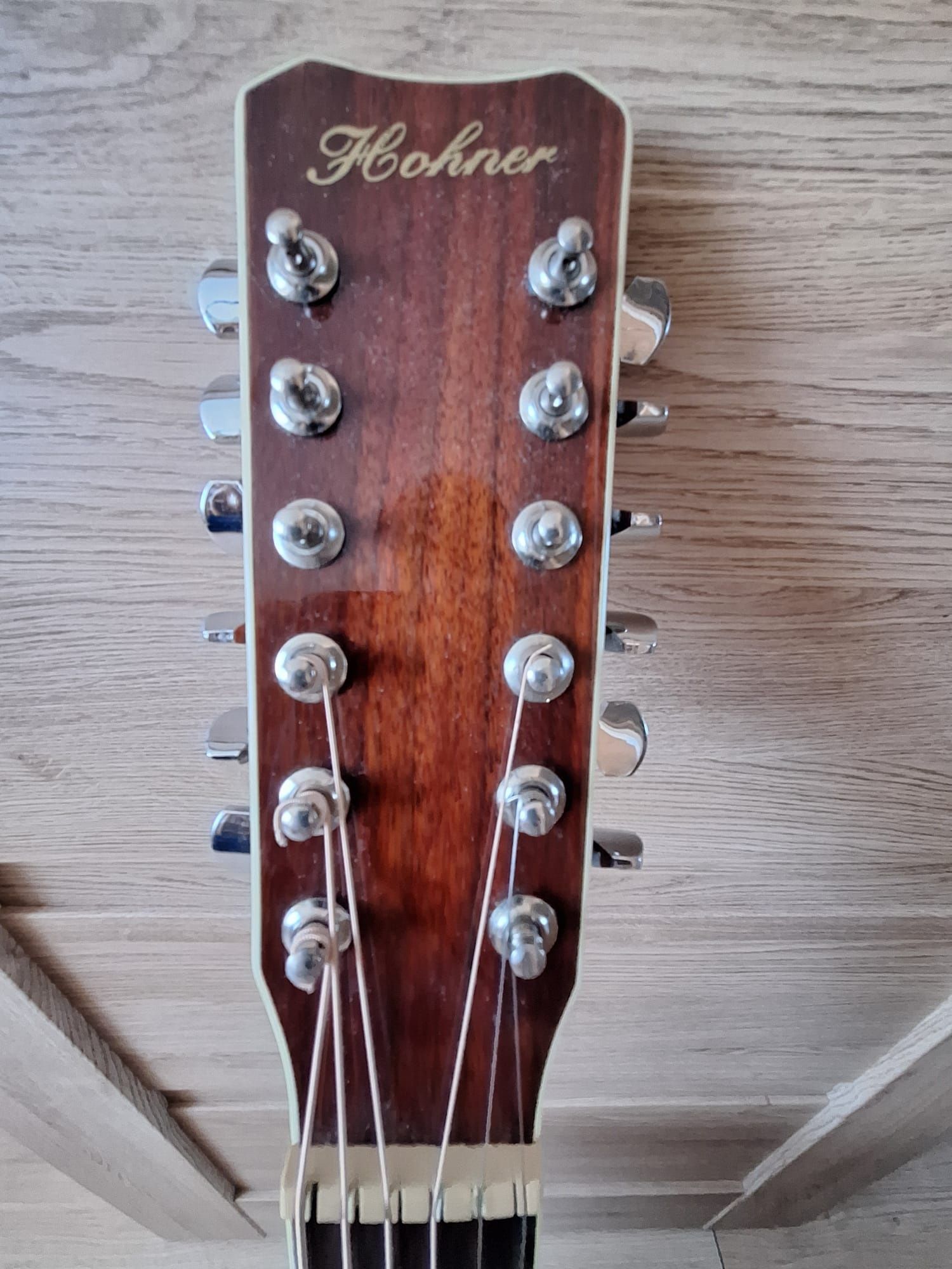 Gitara akustyczna Hohner