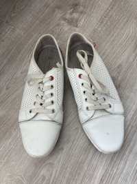 Białe buty damskie 40 skora Filippo