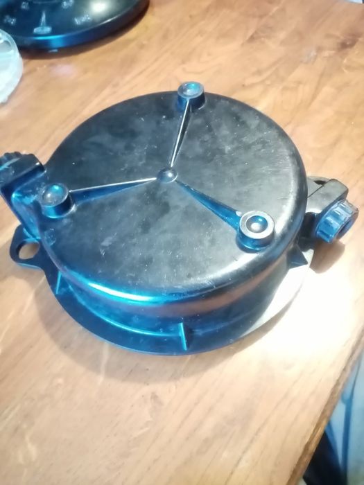 Продам бачок для кинопленки