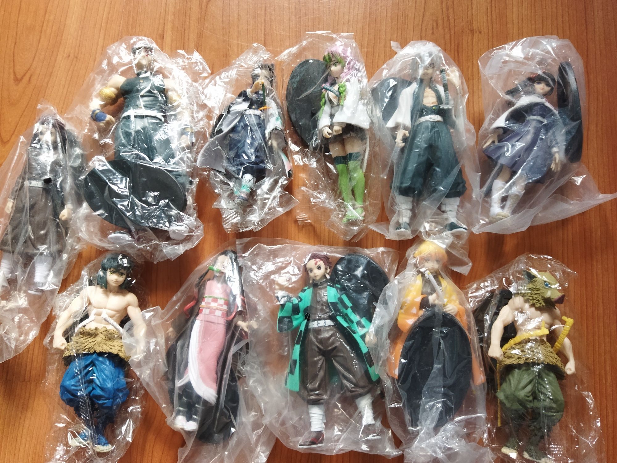 Demon slayer Kimetsu no Yaiba novos 15 figuras porta chaves