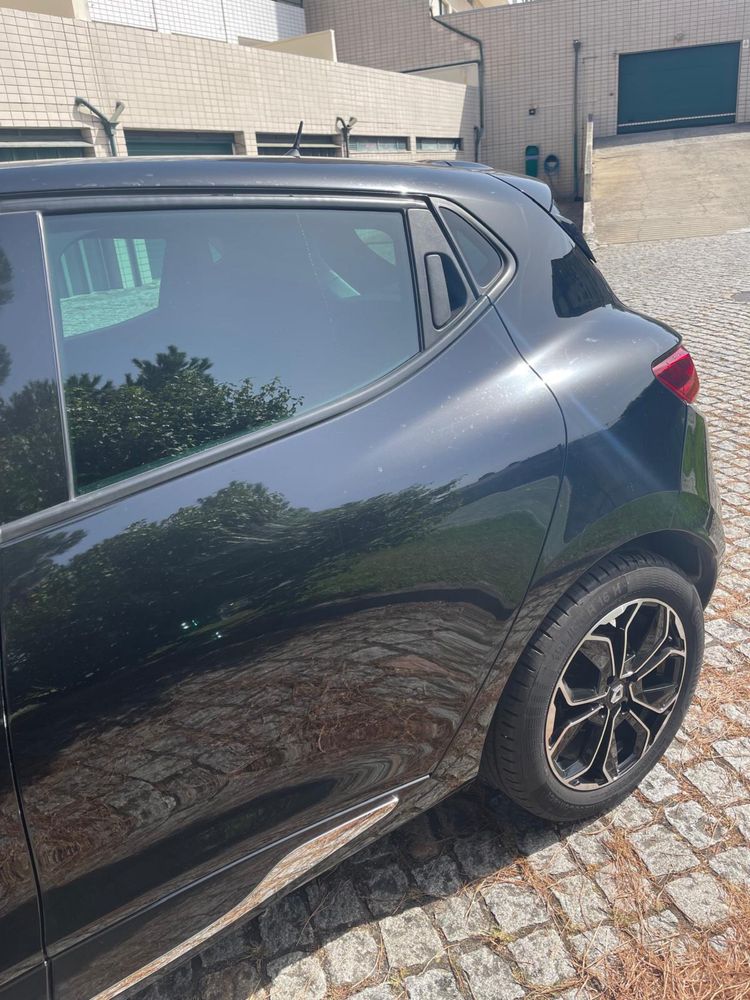 Renault Clio 1.5 dci dynamique s 2015 cx Automatica