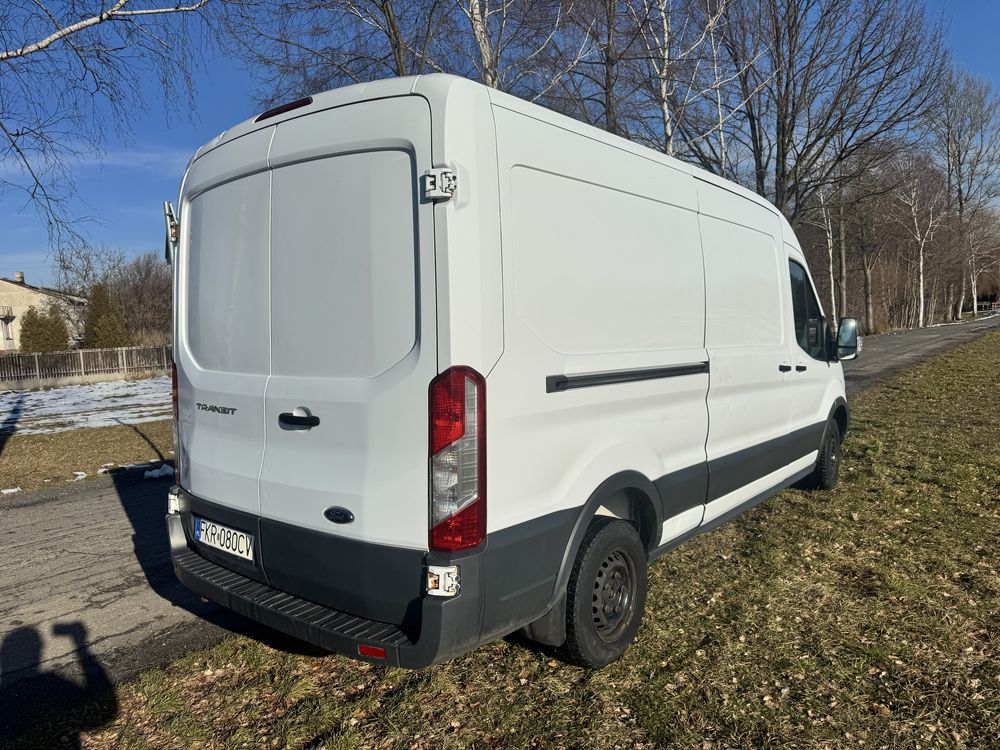 Ford transit 2015 rok led
