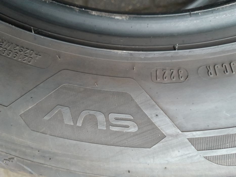 GOODYEAR 235/65R17 104W SUV , pojedyńcza opona letnia.