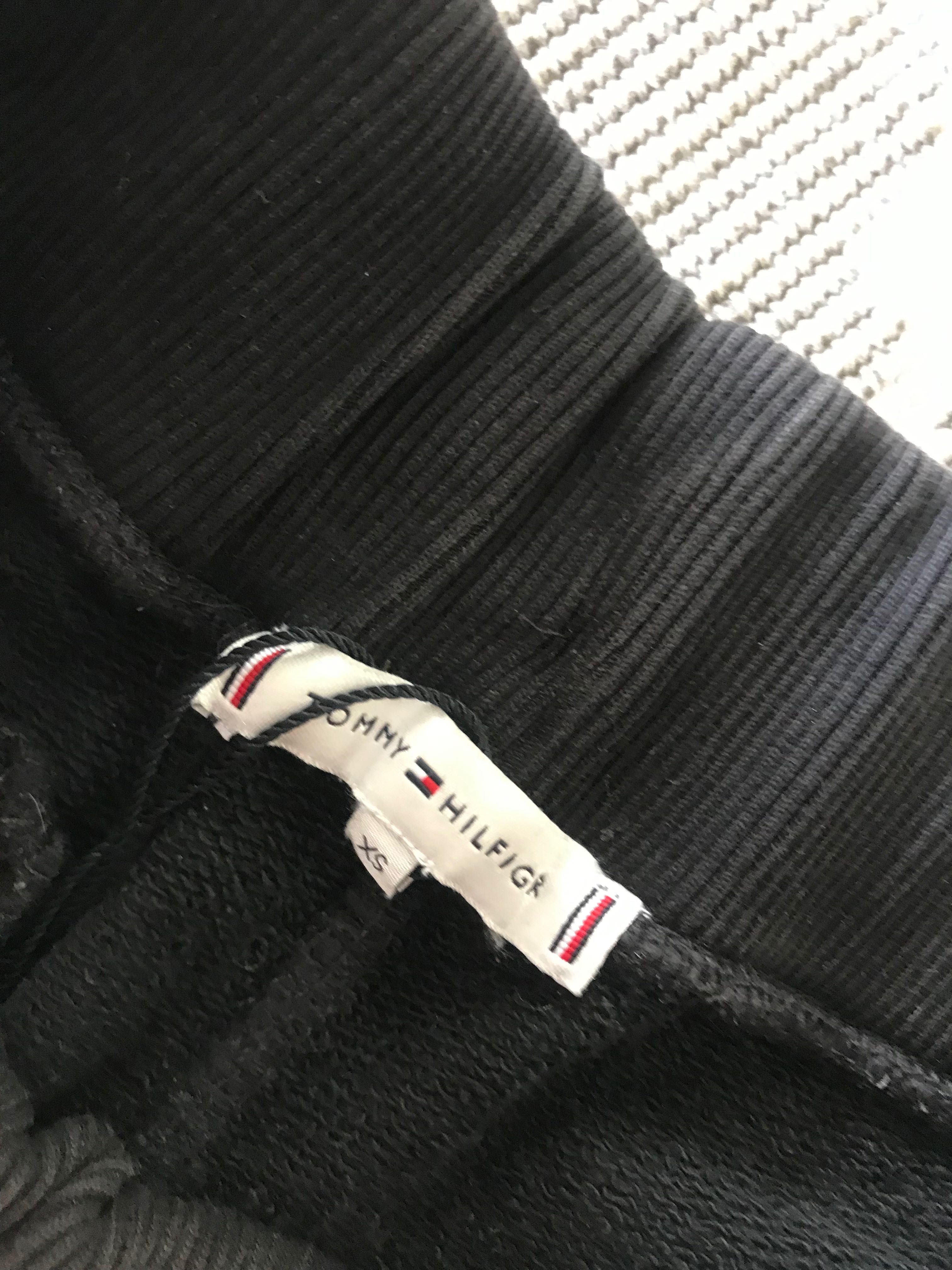 Tommy Hilfiger szorty xs czarne