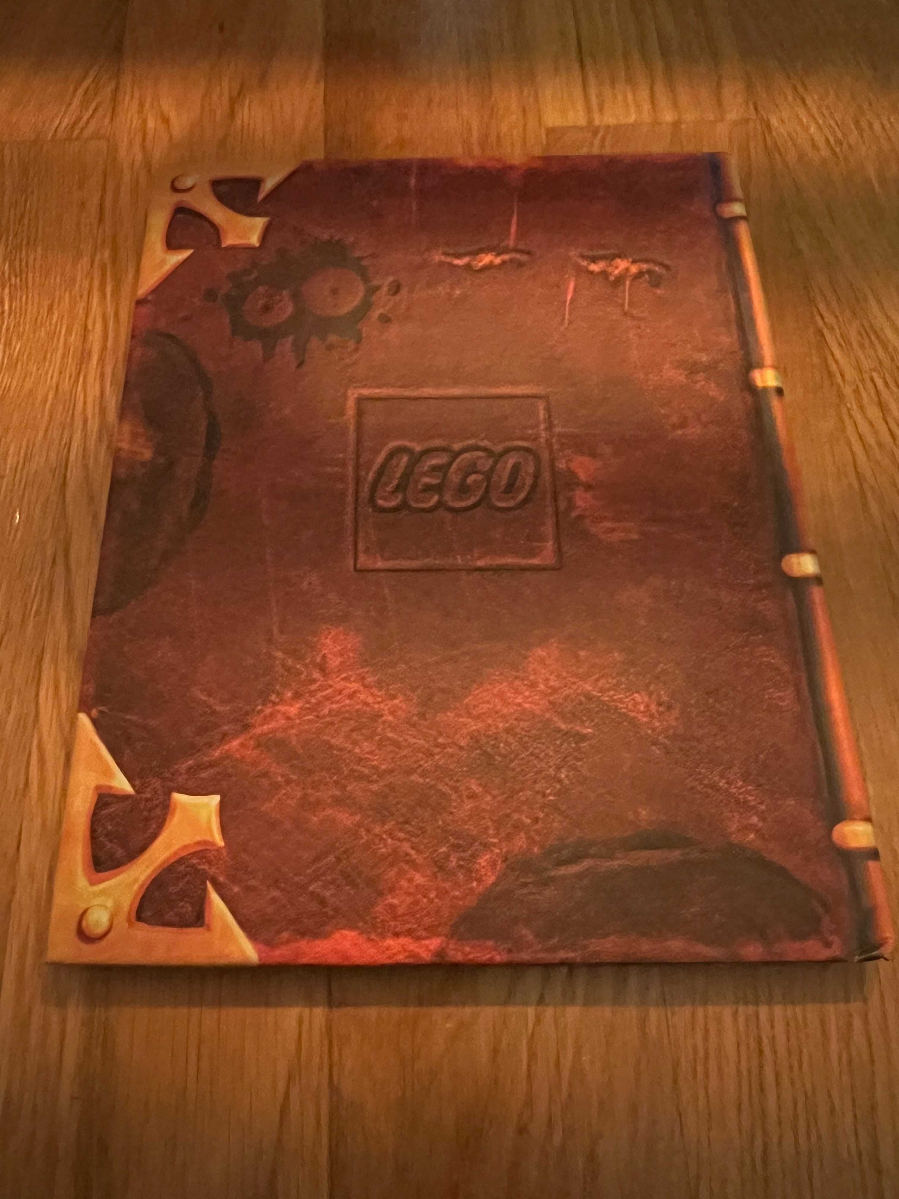 LEGO Nexo Knights - O Livro dos monstros