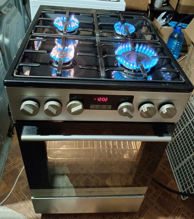 Плита комбінована, газова, електрична