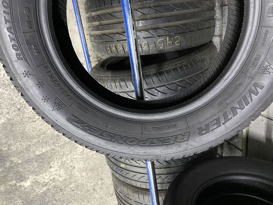 Зимові шини 175/65 R14 (82T) DUNLOP
