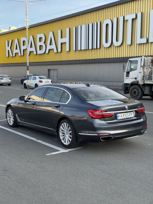 BMW 7 Series 740iL
