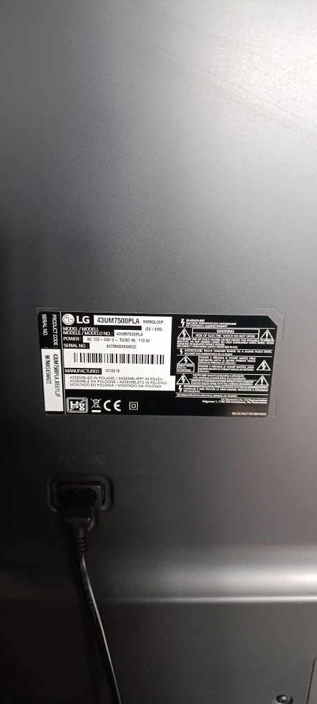 Телевізор LG 43'