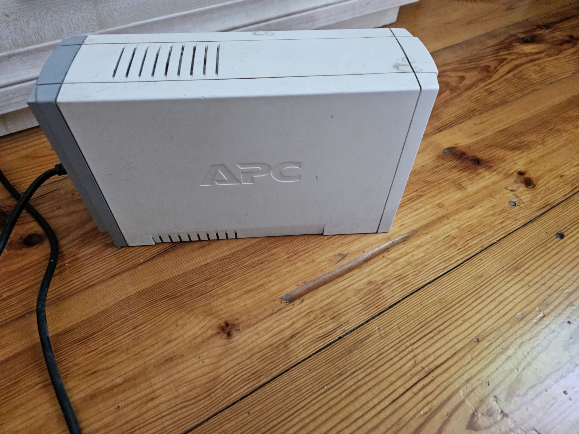 Безперебійник APC CS500,ДБЖ,бесперебойник
