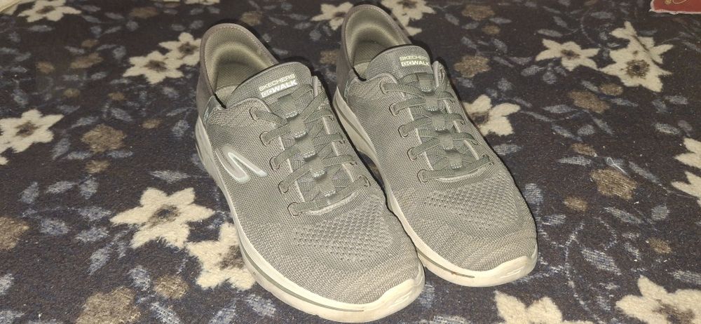 Sapatos Skechers Go Walk Tamanho 47 Cinza

Bom estado 47 Skechers Cinz