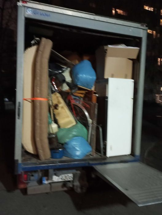 opróżnianie mieszkań  -wywóz mebli agd i rzeczy wynoszenie i transport