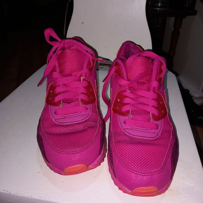 Nike Air różowe damskie stan Bdobry 38,5 polecam bardzo wygodne