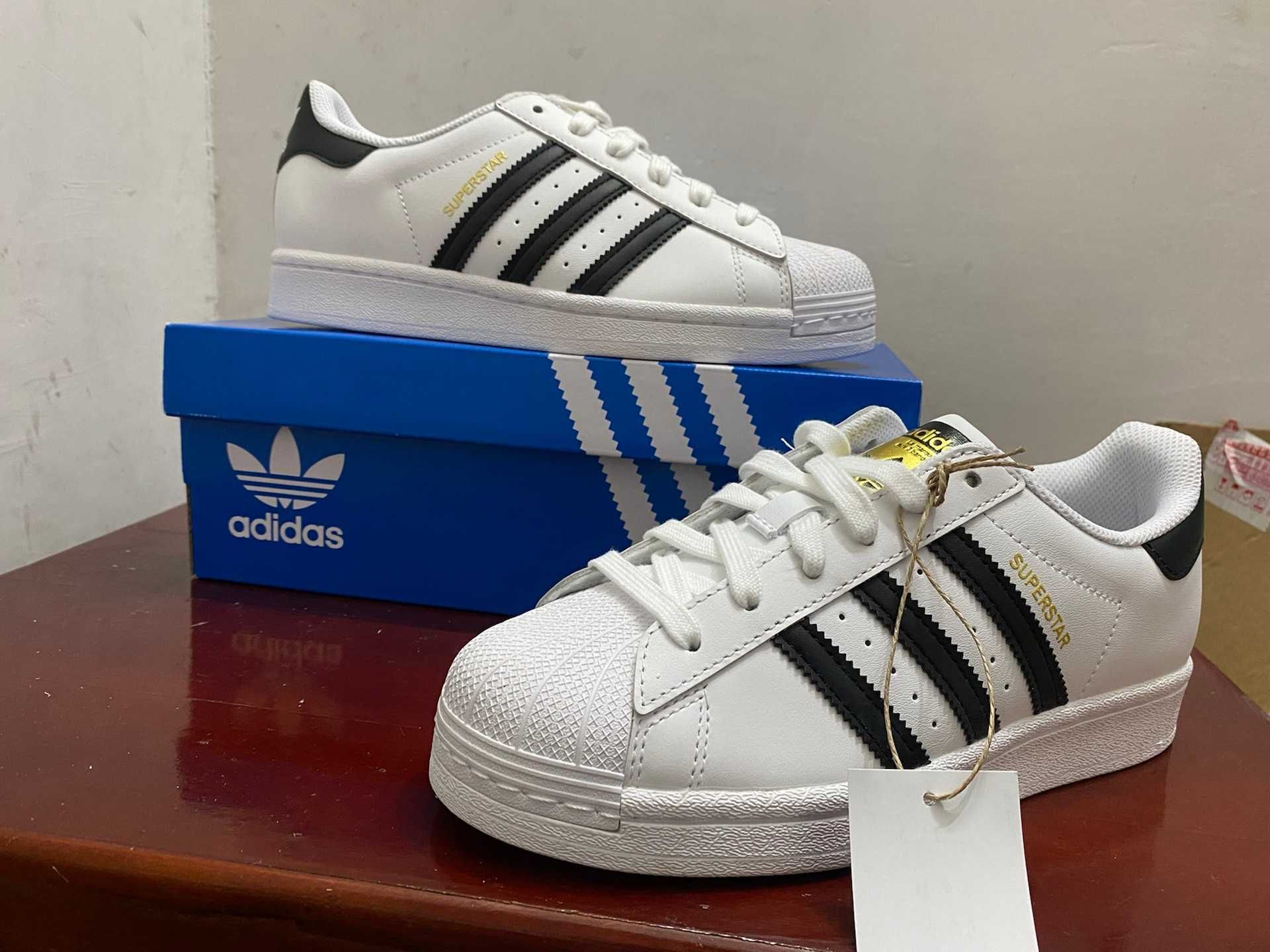 adidas Superstar Cloud White Nowy z metką UnisexTrampki R40