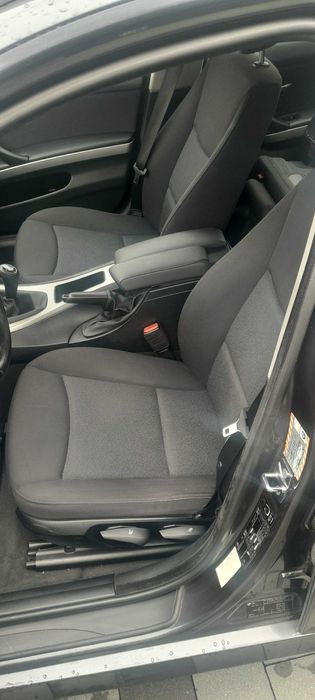 BMW 320 D Xenon Zarejestrowany 2xKoła