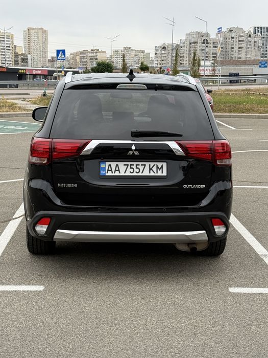 Продам сімейне авто