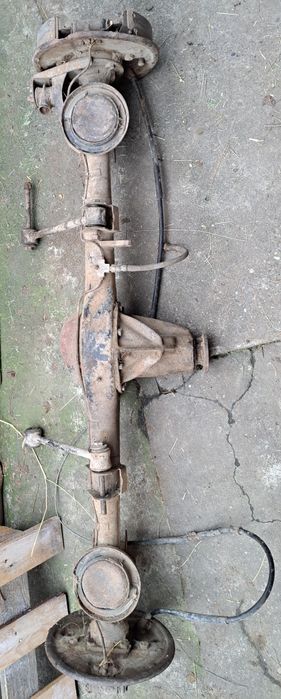 Задній міст, КПП та колеса для ВАЗ-21011 "Жигули"