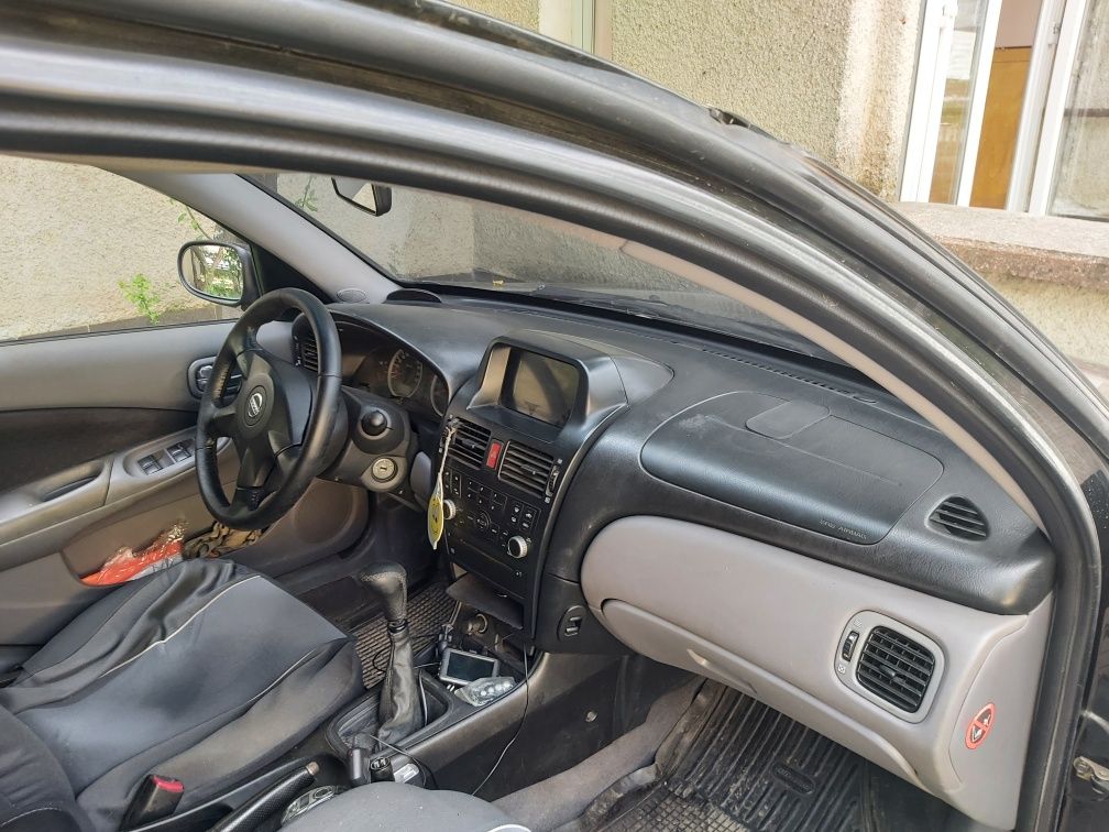 Авто Nissan Almera n16