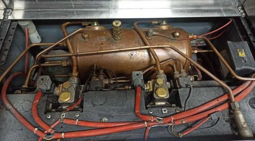 Профессиональная кофемашина Кавамашина FAEMA E98 President