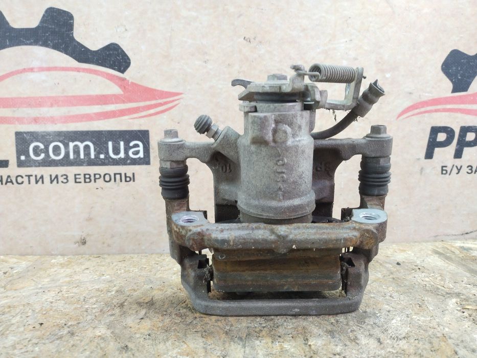 Opel Mokka 2012-2019 Суппорт задний правый 42359086