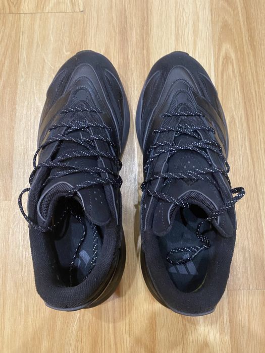 Продам кроссовки adidas