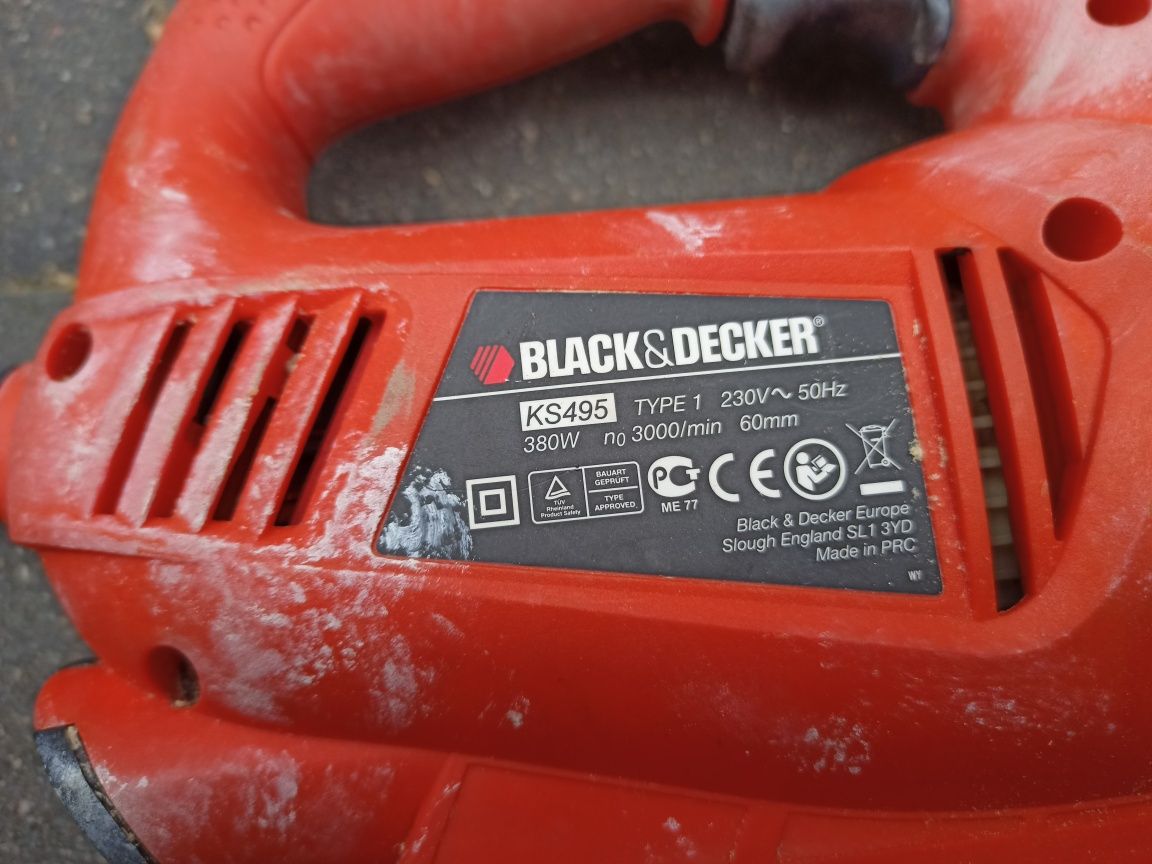 Wyrzynarka black decker