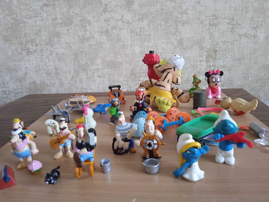 Іграшки Лего та інші