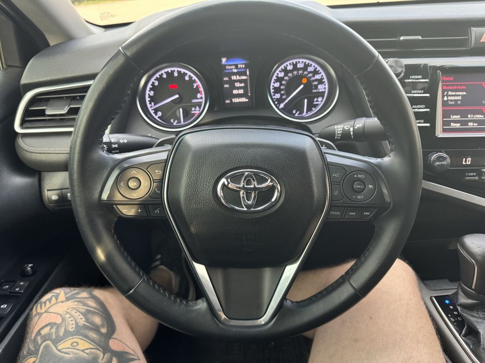 Toyota camry 70 2017