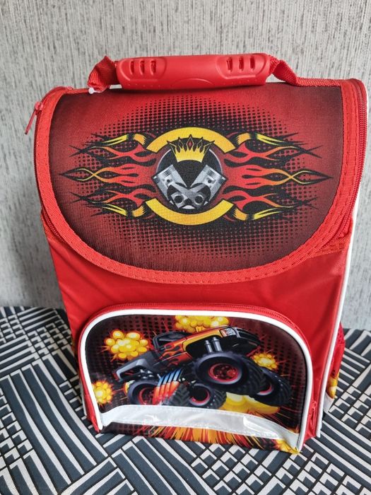 Шкільний ортопедичний рюкзак