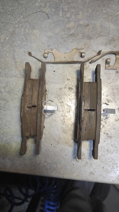 Диски гальмівні задні Jeep Grande Cherokee